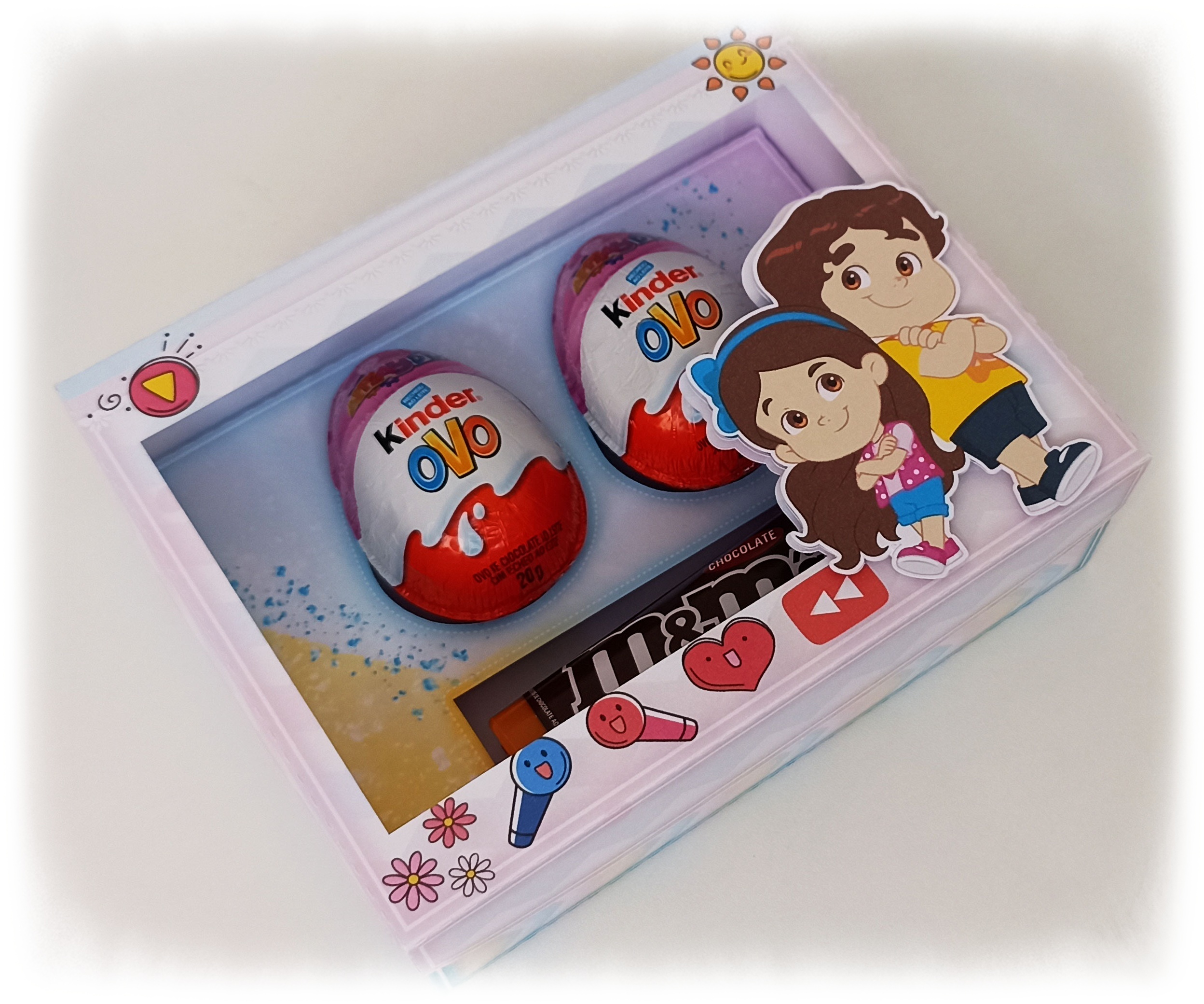 Arquivo Páscoa Caixa Maria Clara e JP 2 Kinder Ovo e M&Ms 1