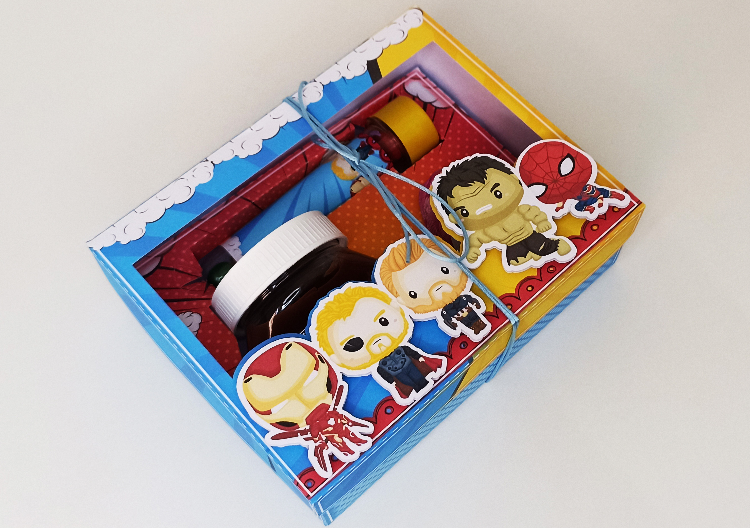 Arquivo Páscoa Caixa Vingadores Kinder, Nutella e Bomboms 1