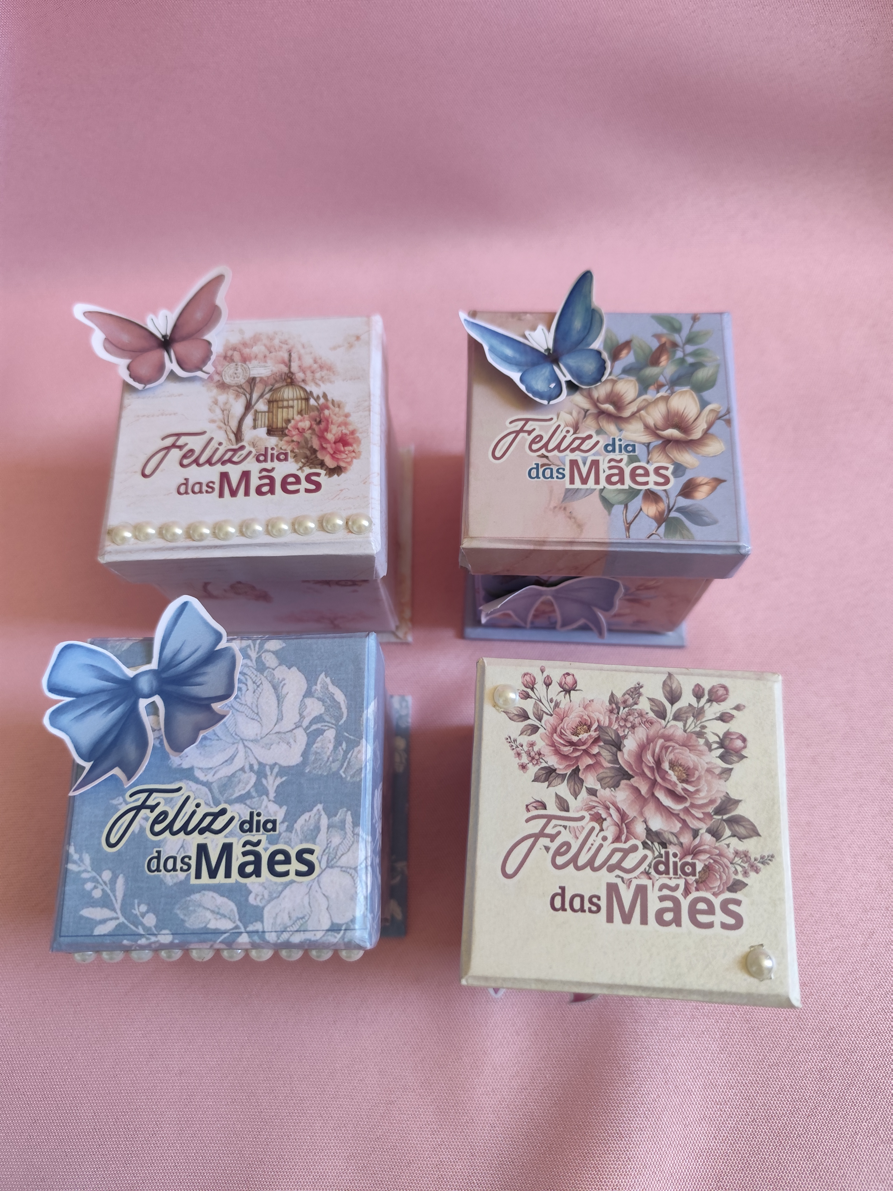 Arquivo Caixinha Cartonada Coleção Amor de Mãe 3