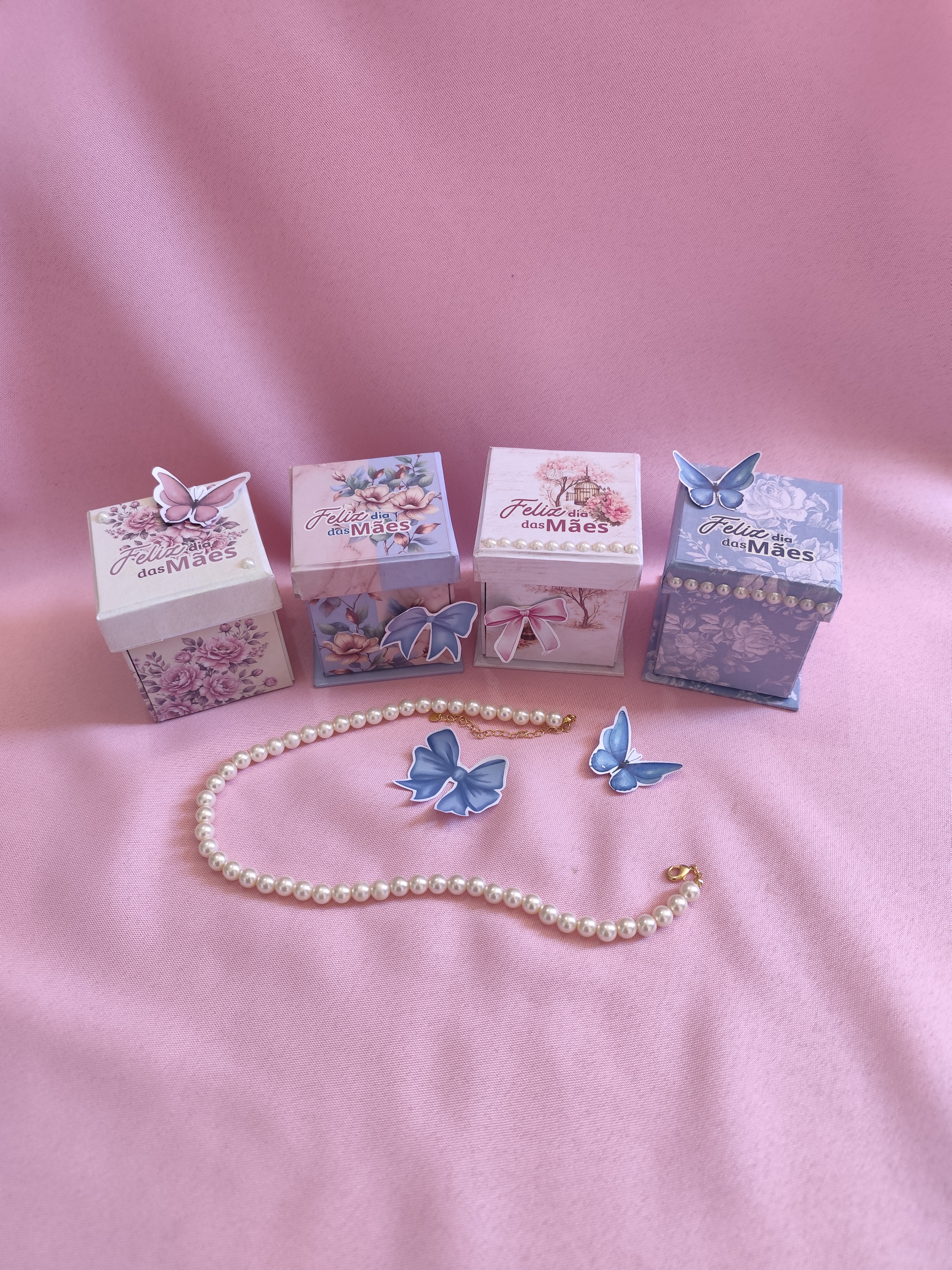 Arquivo Caixinha Cartonada Coleção Amor de Mãe 14