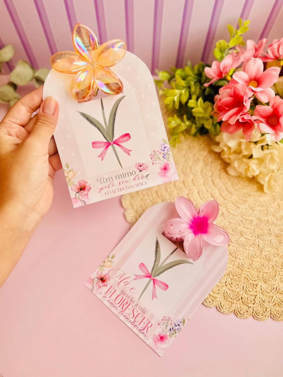 Arquivo Dia das Mães Card Piranha Presilha Flor 1