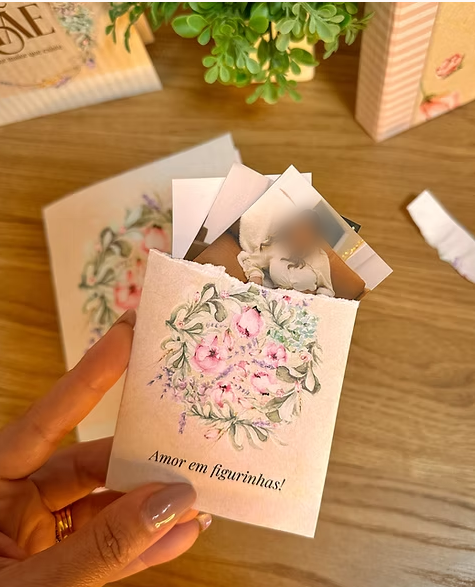 Arquivo Dia das Mães Álbum Amor em figurinhas 1