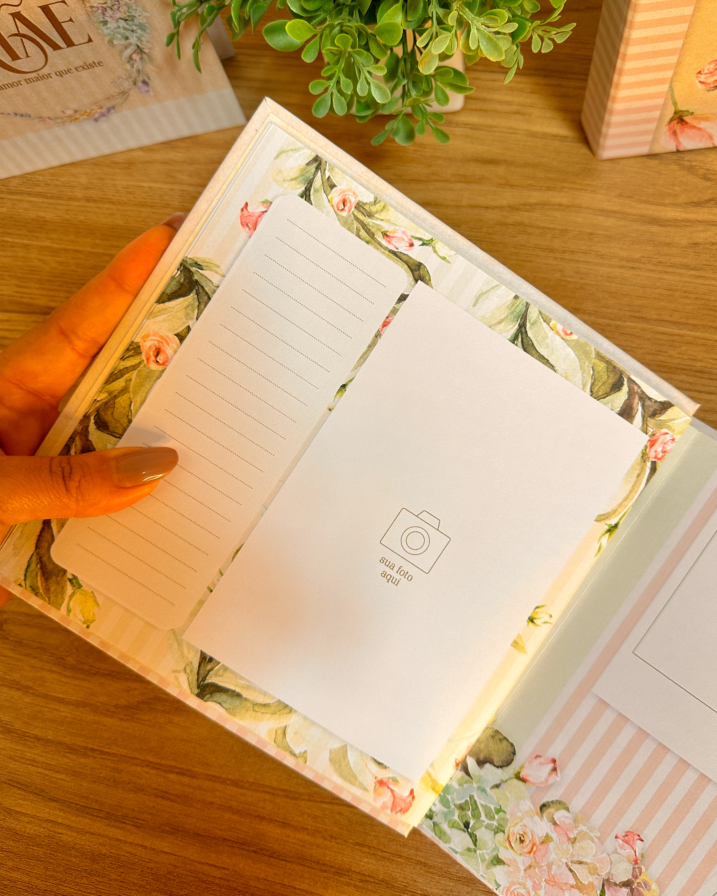 Arquivo Dia das Mães Álbum Amor em páginas 3