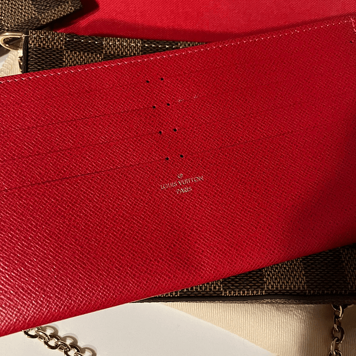 POCHETTE FELICIE 13