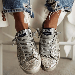 GOLDEN GOOSE N 38