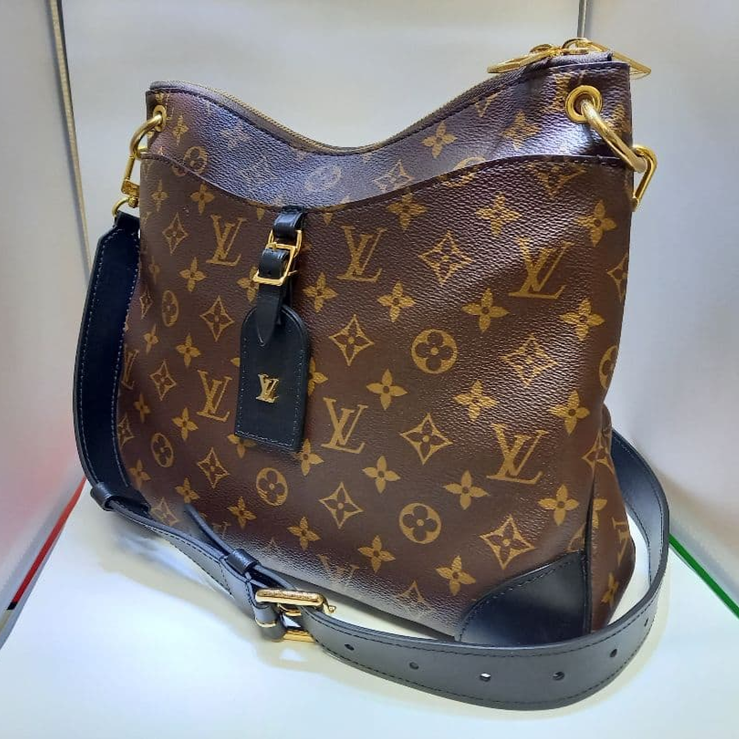 ODEON LOUIS VUITTON  3