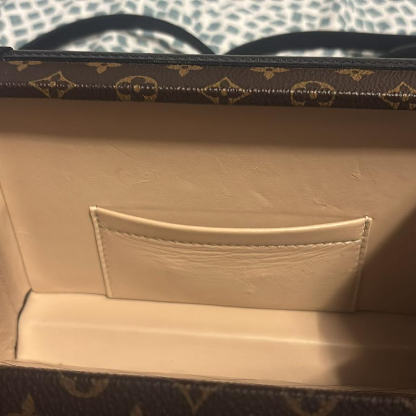 PETITE MALLE LOUIS VUITTON  8