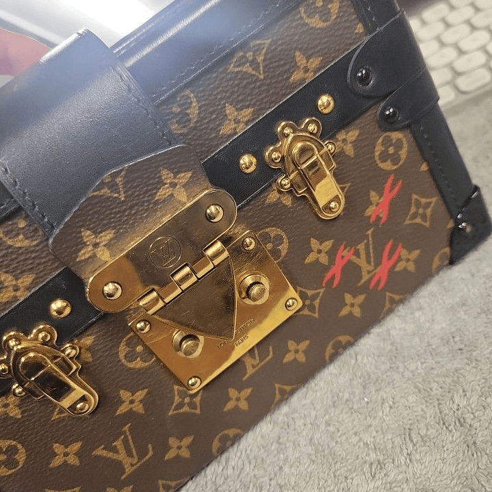 PETITE MALLE LOUIS VUITTON  9