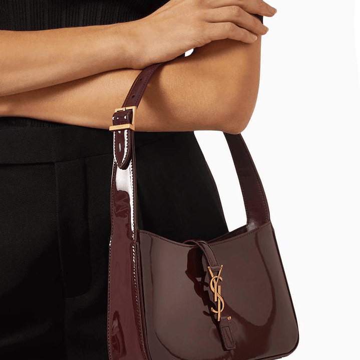 CARTERA YVES SAIN LAURENT 4