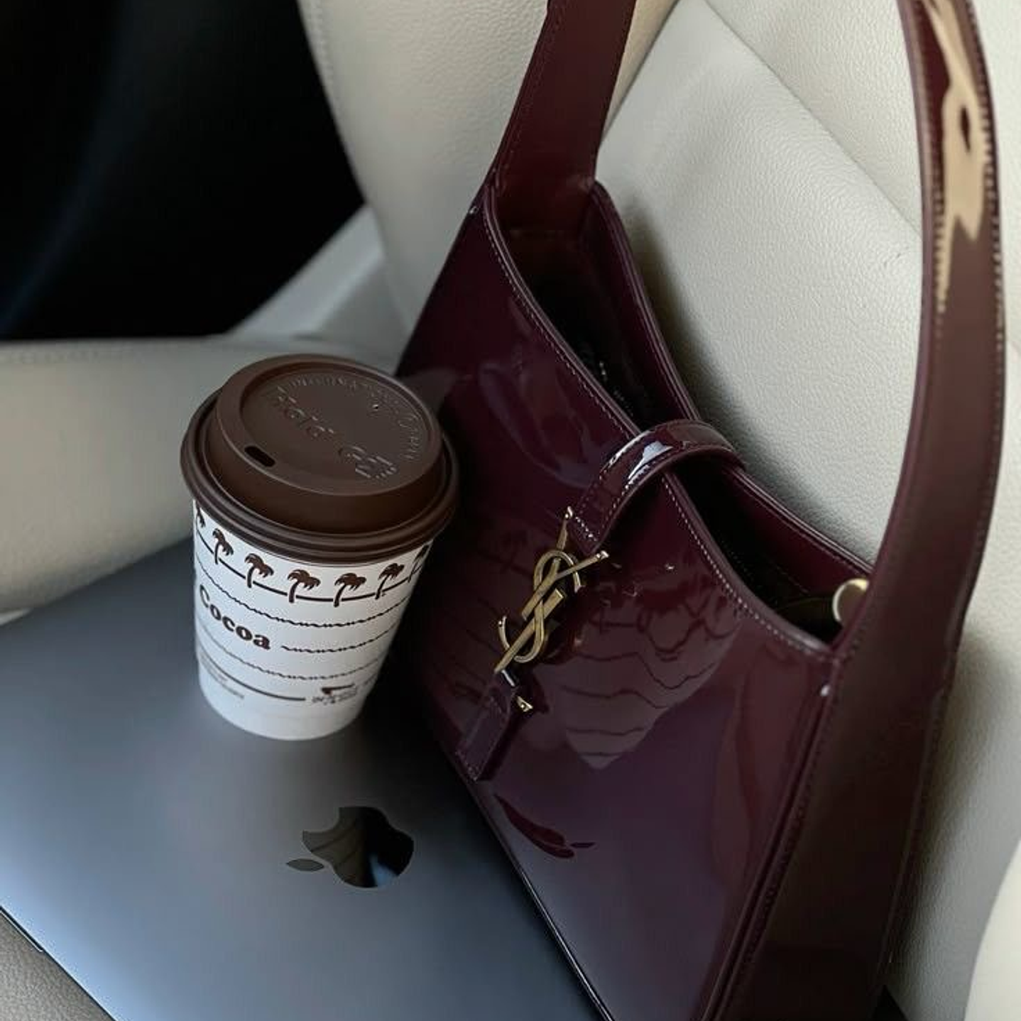 CARTERA YVES SAIN LAURENT 6