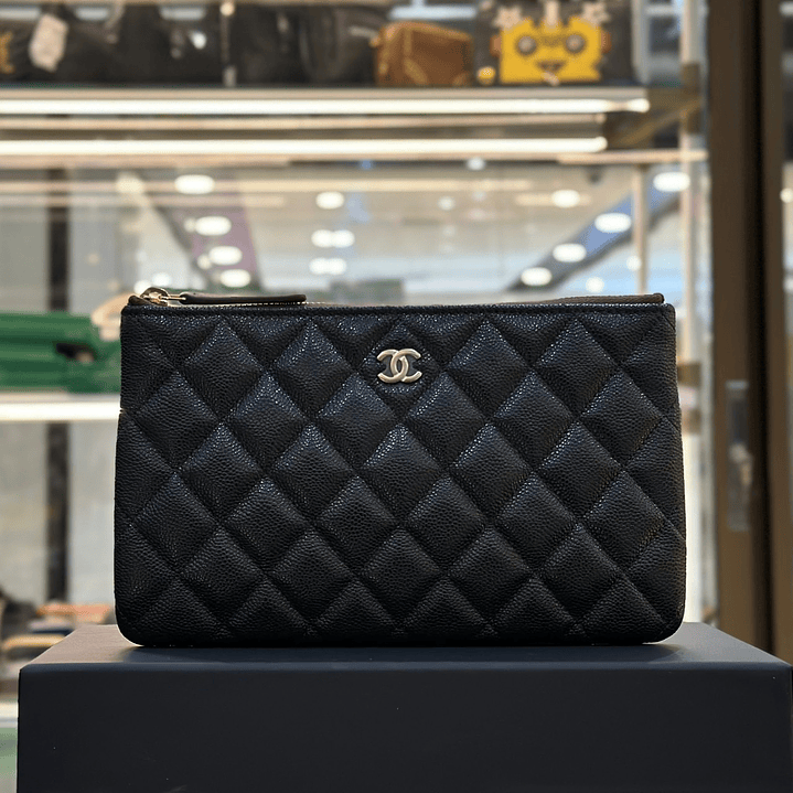 CARTERA DE MANO CHANEL 1