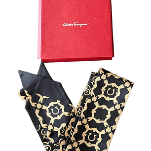 PAÑUELO SALVATORE FERRAGAMO