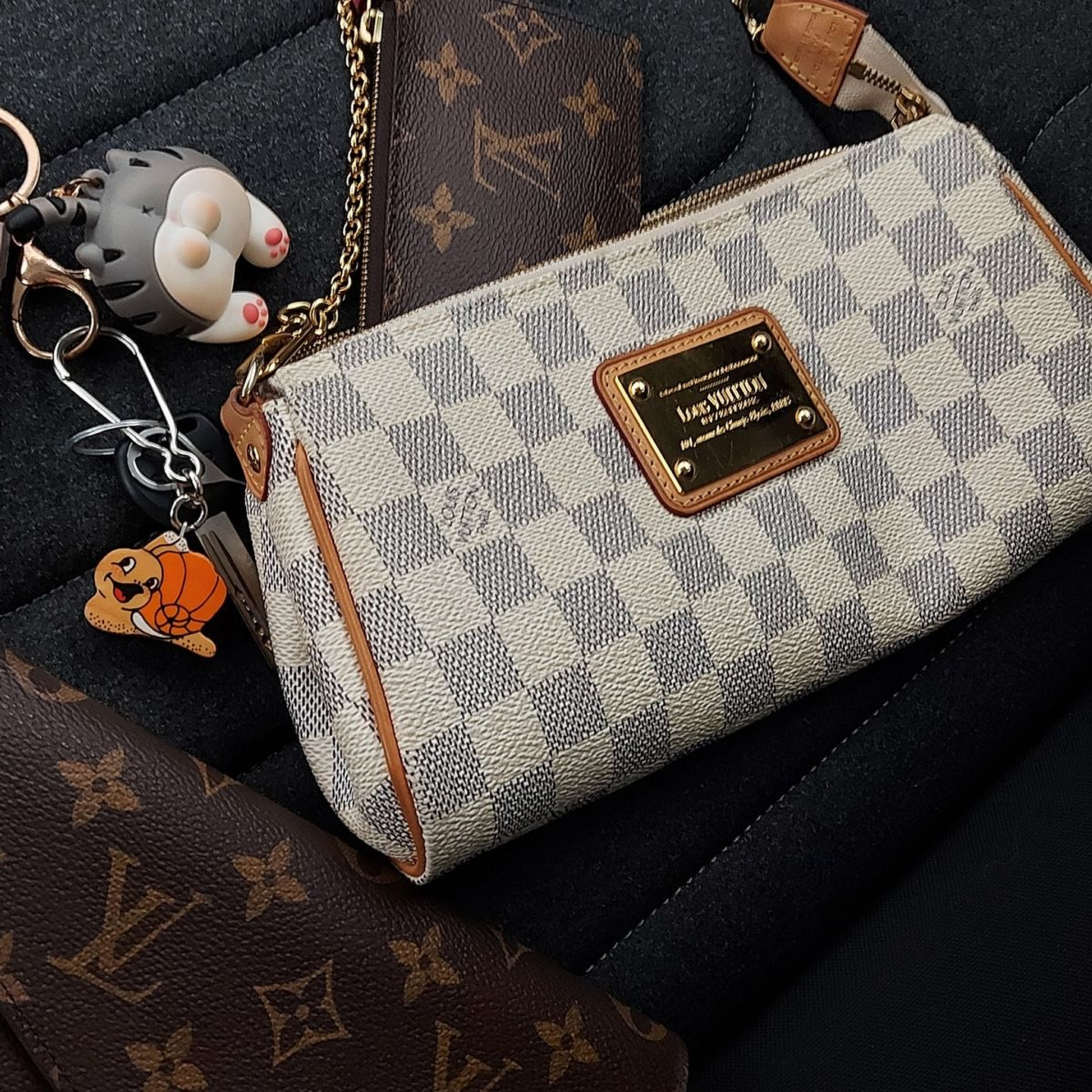 POCHETTE LOUIS VUITTON  9