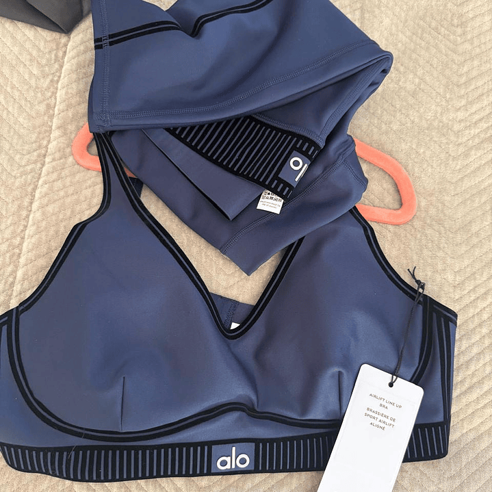 ALO YOGA SET 2