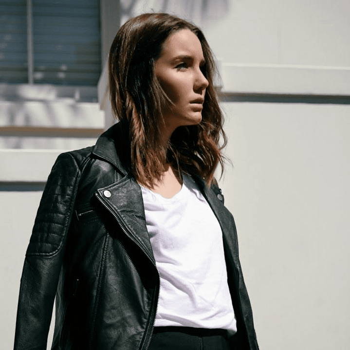 CHAQUETA CUERO ALMABAR 4