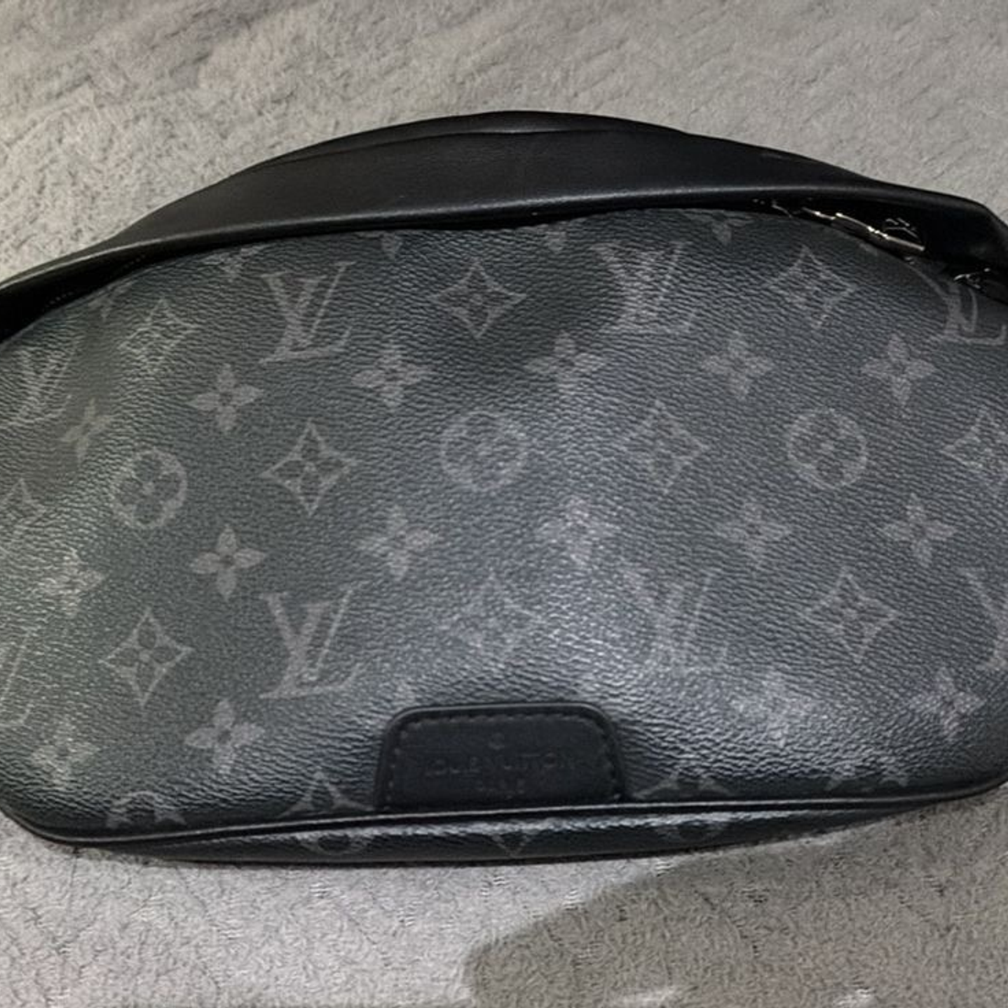 BUMBAG LOUIS VUITTON  6
