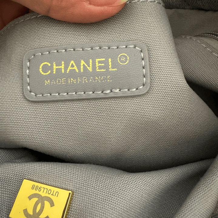 CARTERA DENIM CHANEL 2