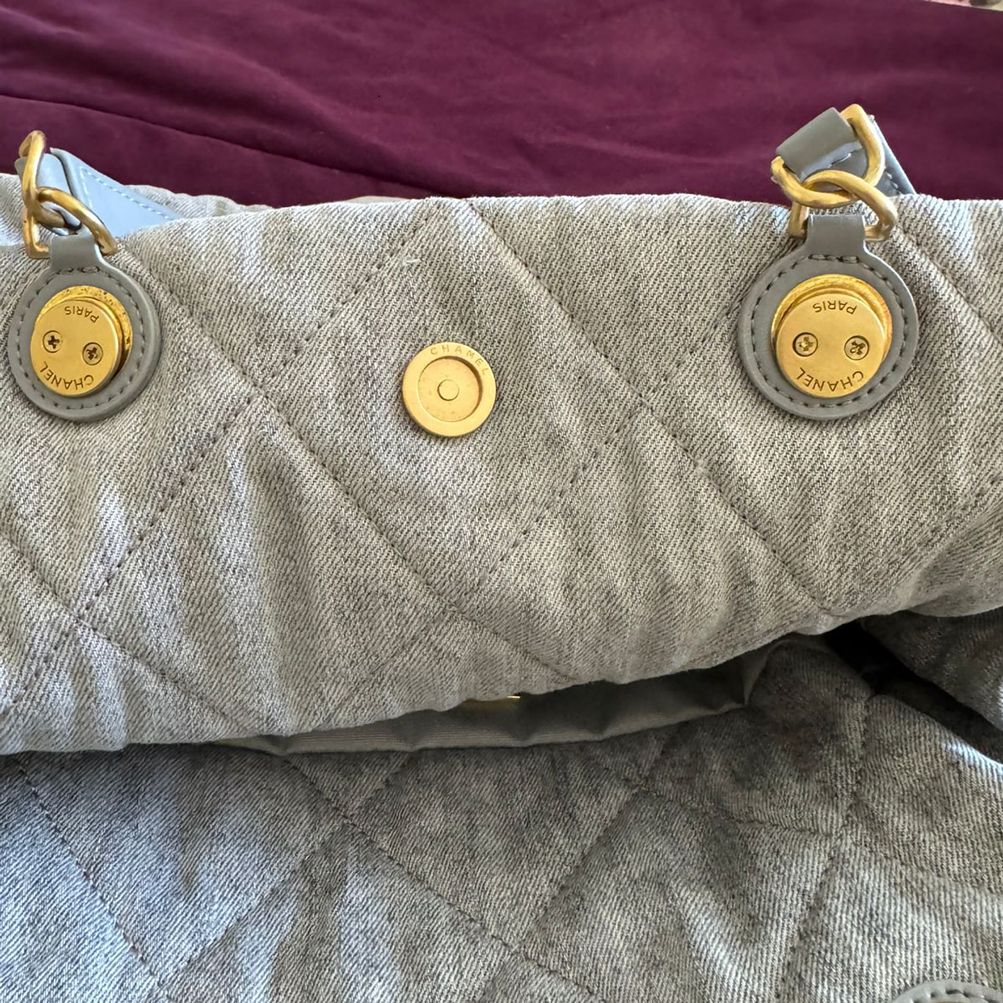 CARTERA DENIM CHANEL 5