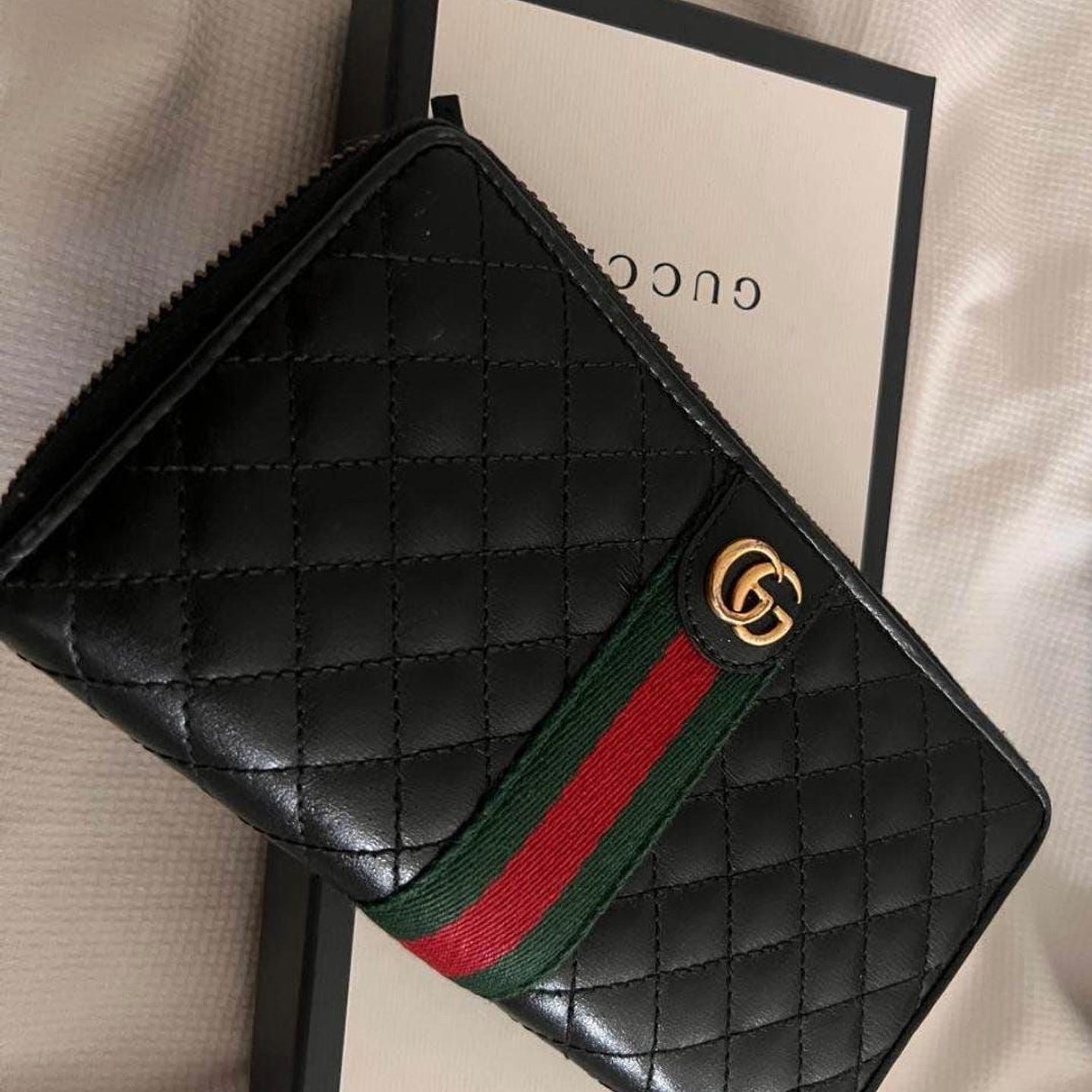 BILLETERA GUCCI 2