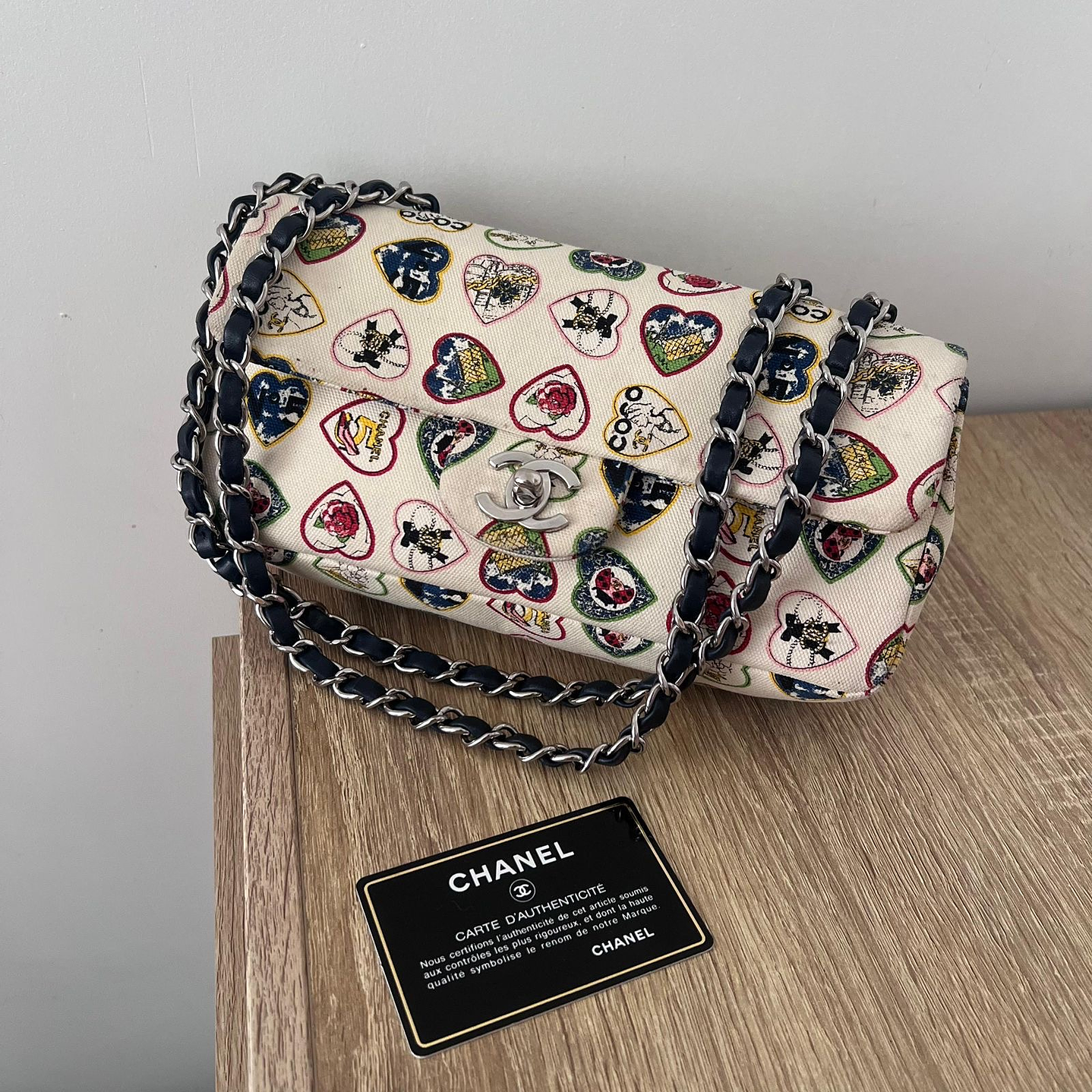 CHANEL Valentine Heart 6