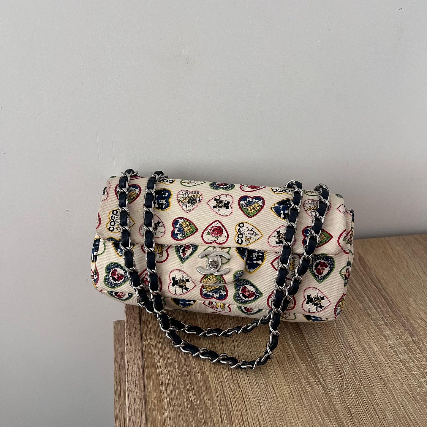 CHANEL Valentine Heart 8