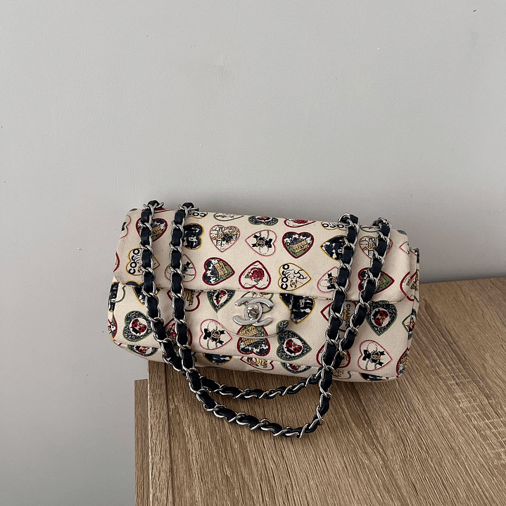 CHANEL Valentine Heart 8