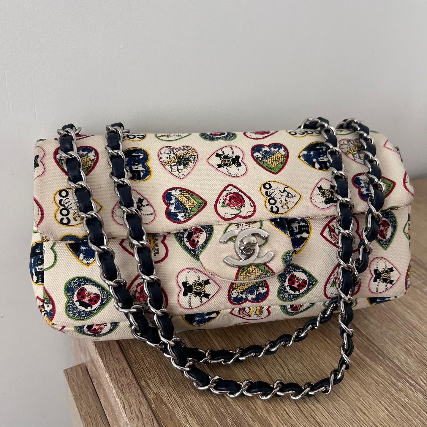 CHANEL Valentine Heart 9