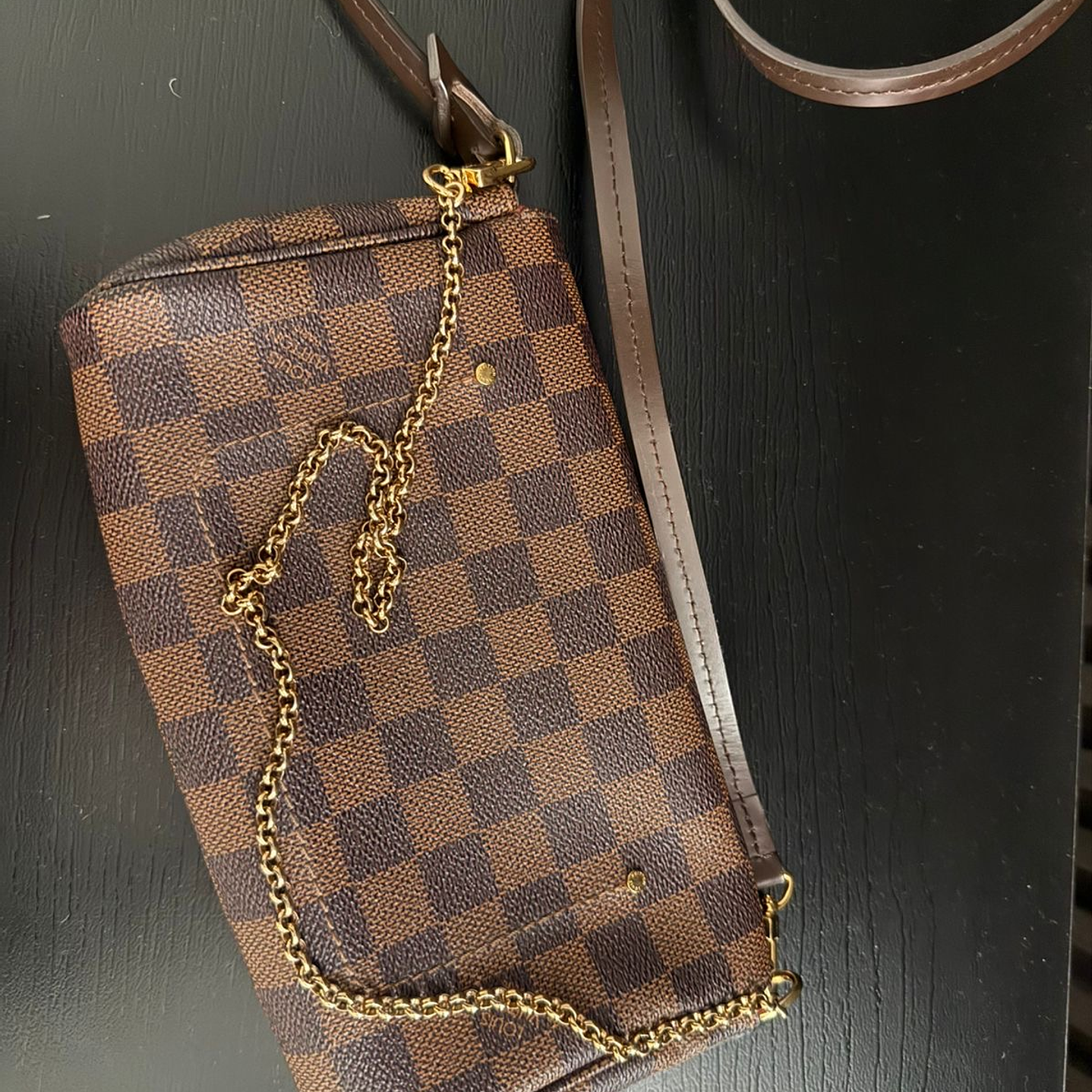 POCHETTE LOUIS VUITTON  6