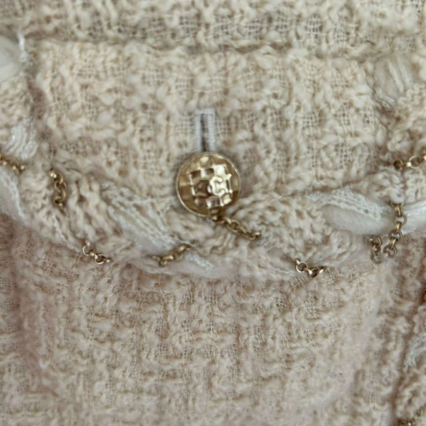 CHAQUETA LANA CHANEL  8