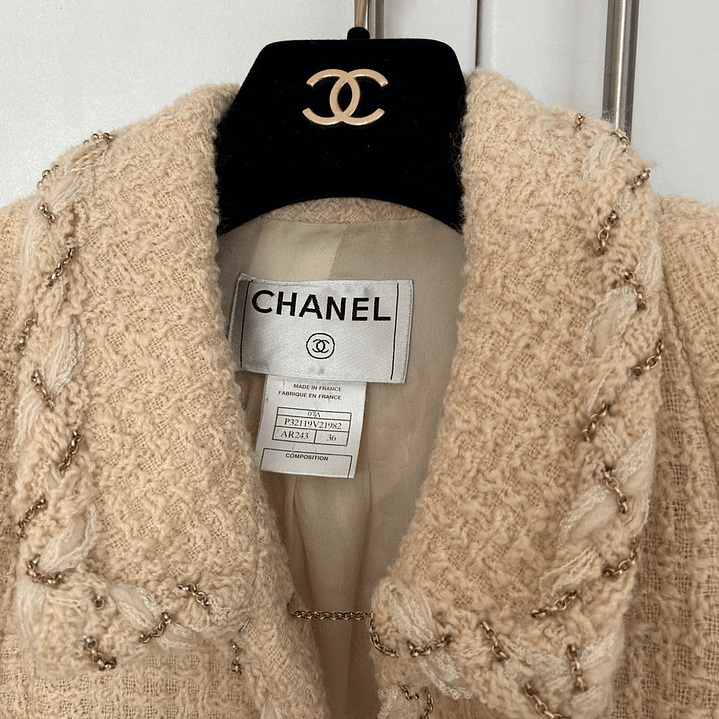 CHAQUETA LANA CHANEL  2