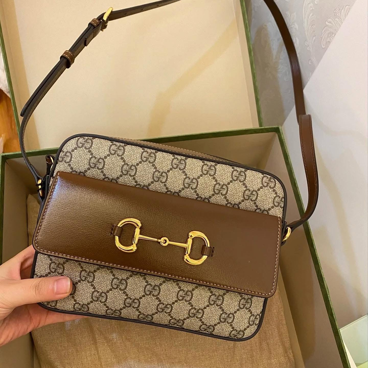 CARTERA GUCCI 4