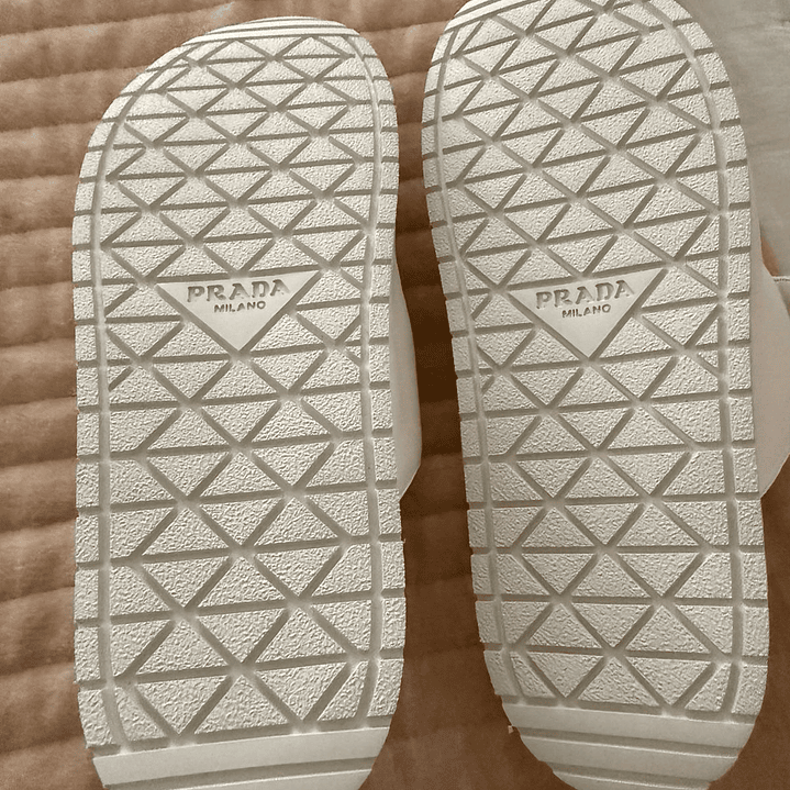 SANDALIAS PRADA N 39.5 6