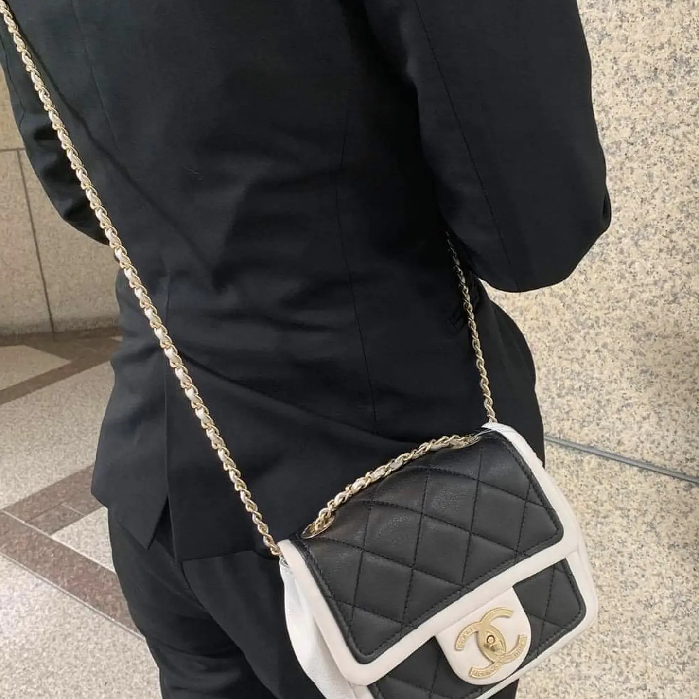 CHANEL MINI  2