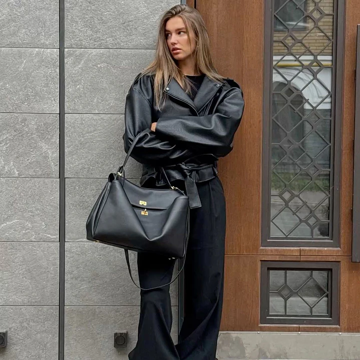 CHAQUETA CUERO BIMBA Y LOLA 2