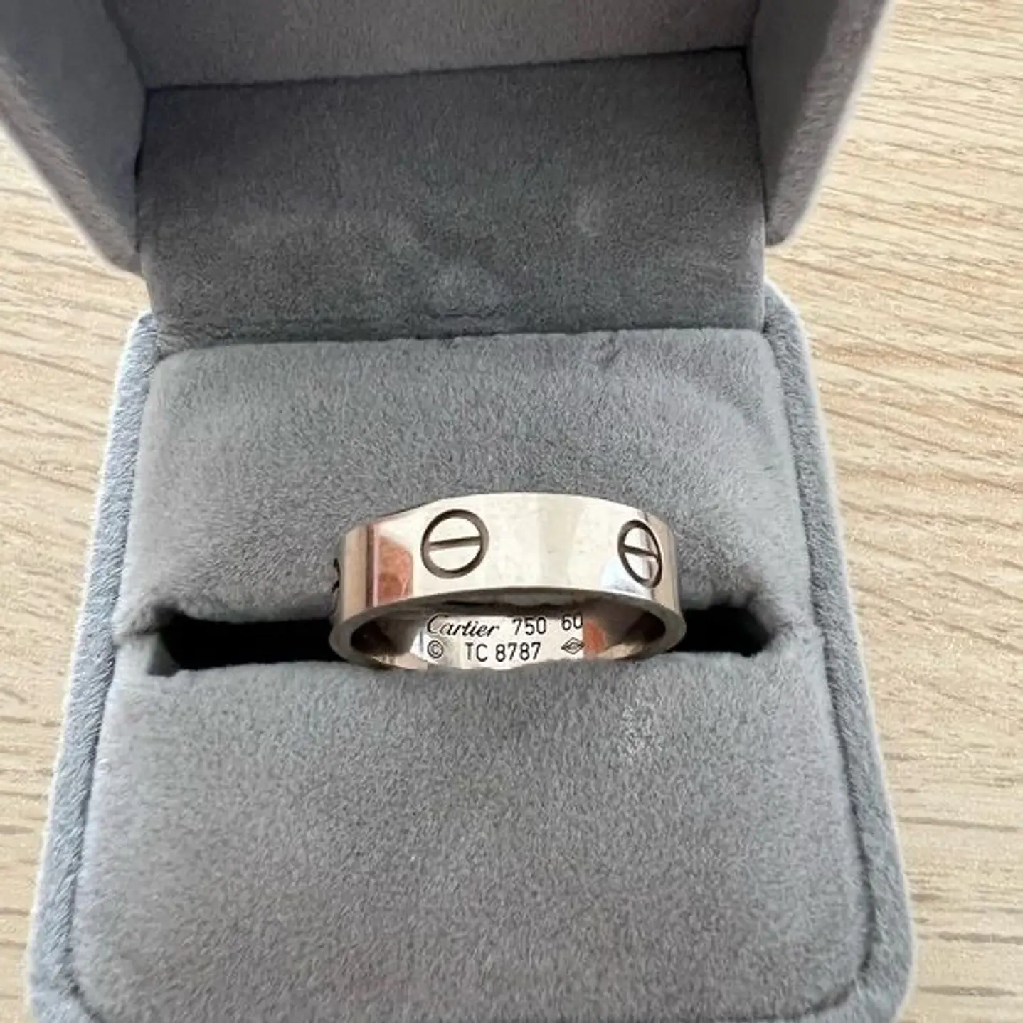 ANILLO CARITER ORO BLANCO  5