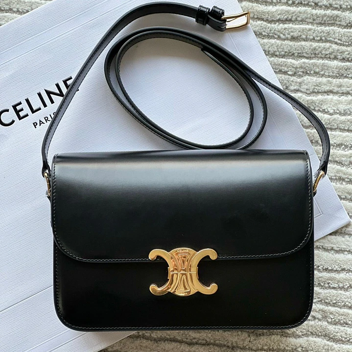 CELINE TEEN  1