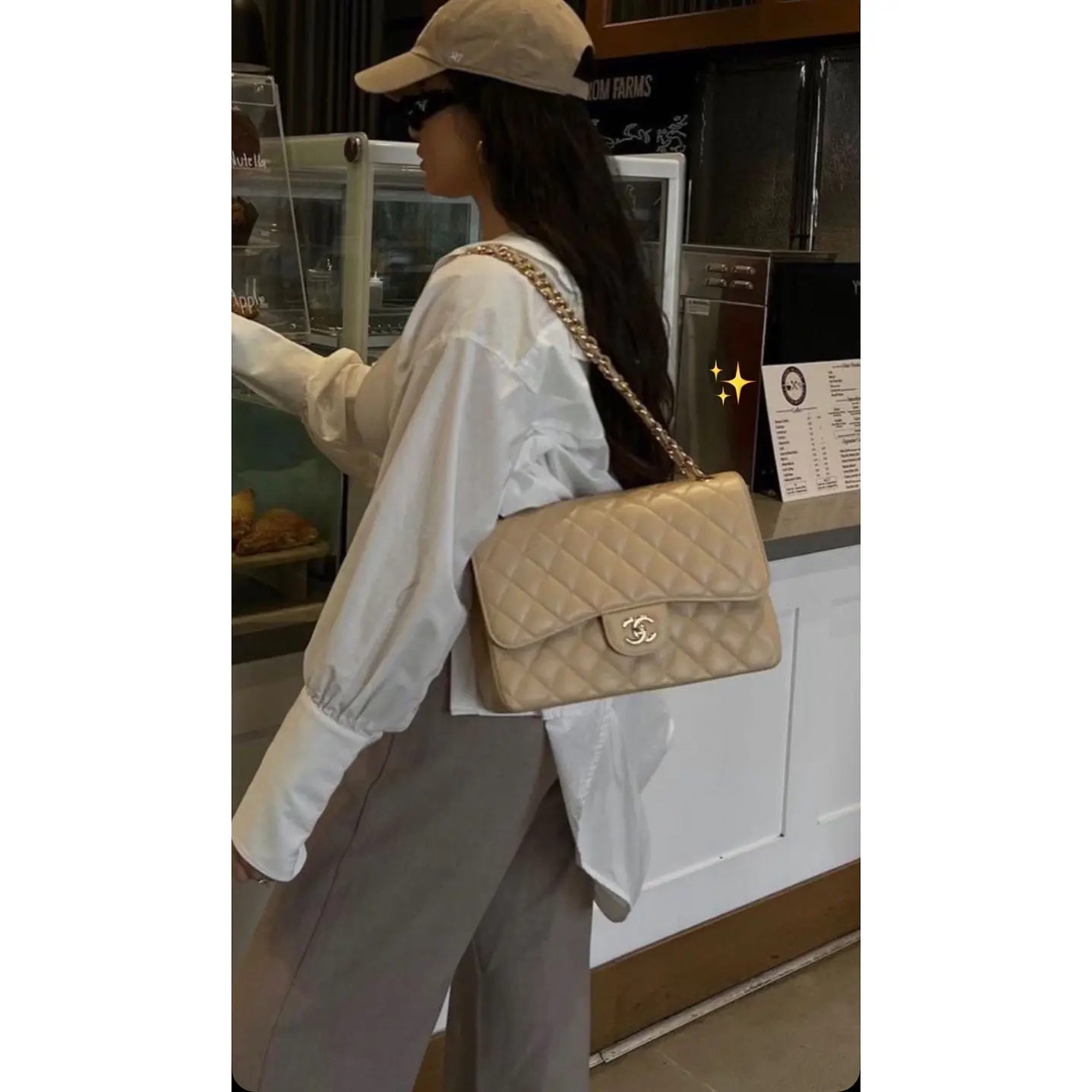 CHANEL JUMBO BEIGE  2
