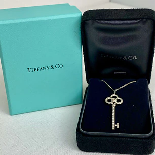 COLLAR TIFFANY KEYS