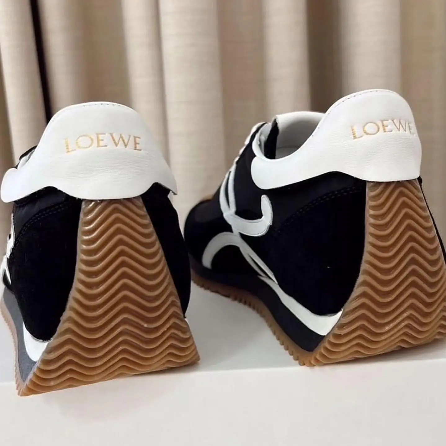 ZAPATILLAS LOEWE N 38 2