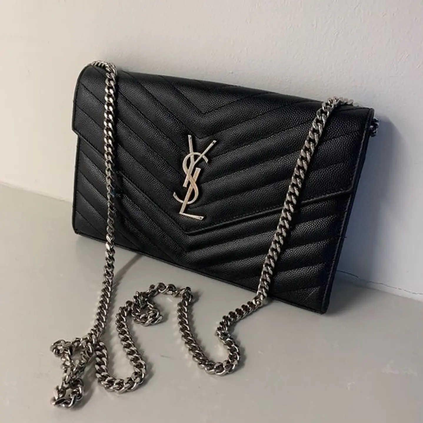 CARTERA YVES SAINT LAURENT  4