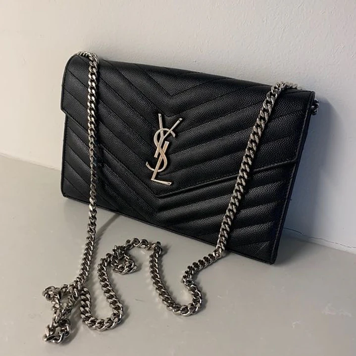 CARTERA YVES SAINT LAURENT  4