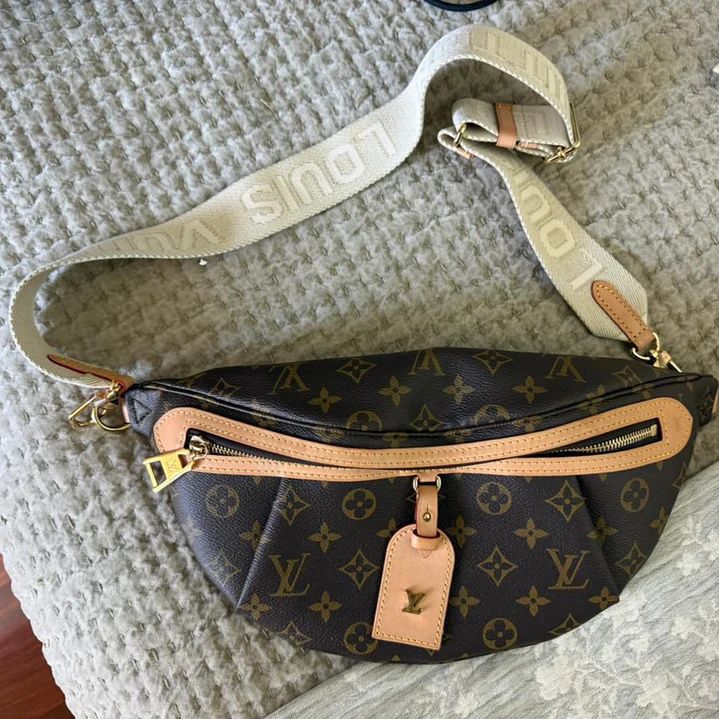 BUMBAG LOUIS VUITTON  3
