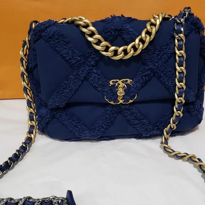 CARTERA CHANEL 19 2