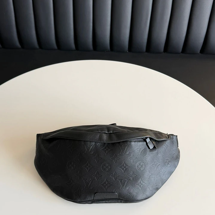 BUMBAG LOUIS VUITTON  3