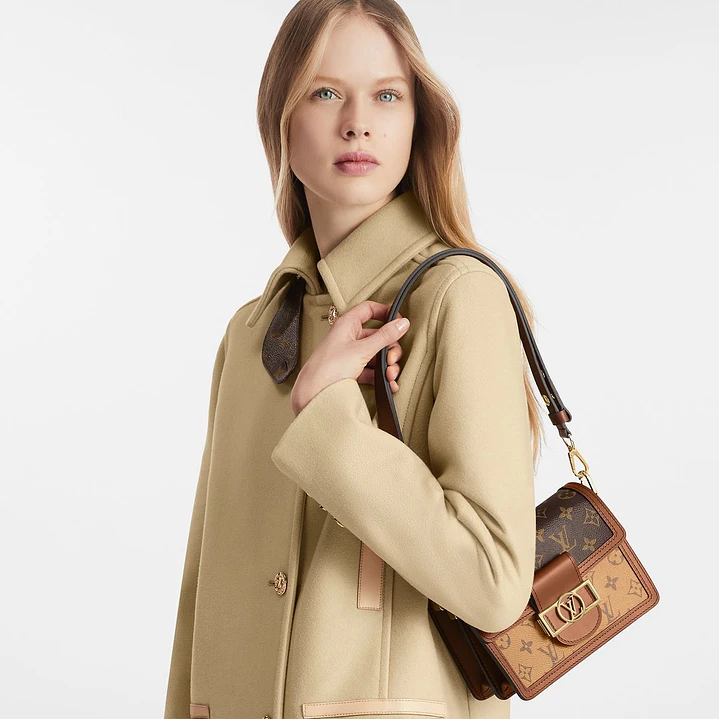DOUPHINE  LOUIS VUITTON  8