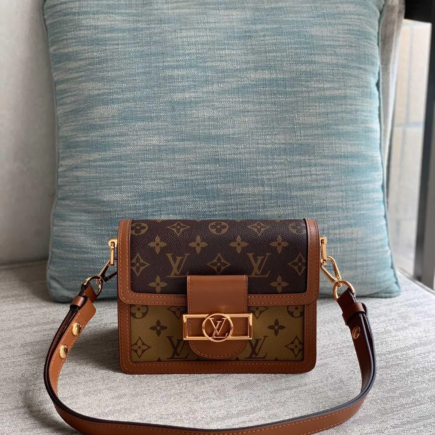 DOUPHINE  LOUIS VUITTON  9