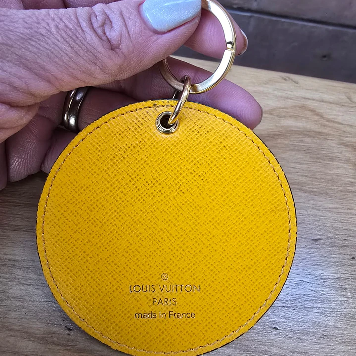 LLAVERO LOUIS VUITTON  2