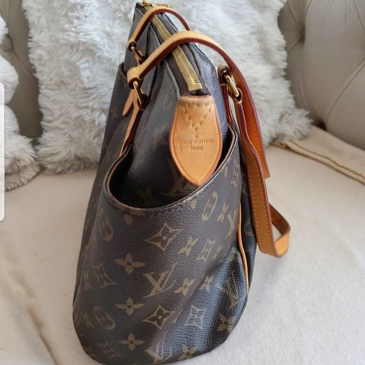 TOTALLY LOUIS VUITTON  7