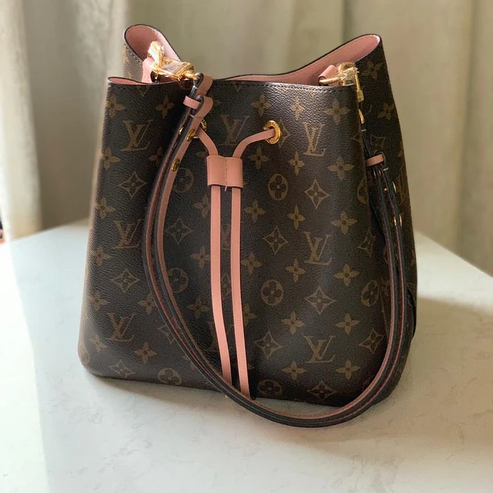 NOE MONOGRAM 1