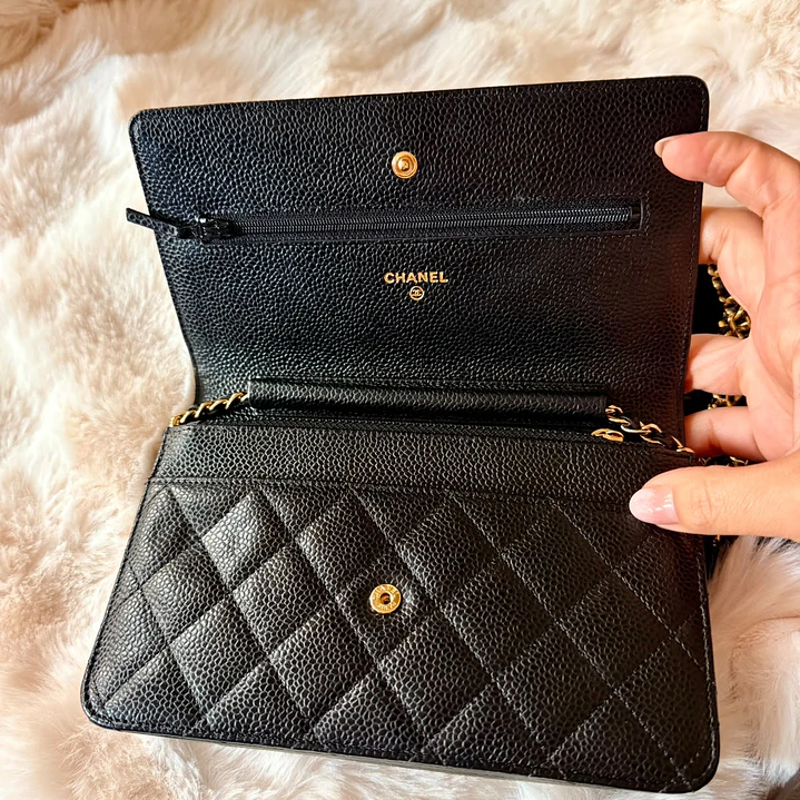 CHANEL  11
